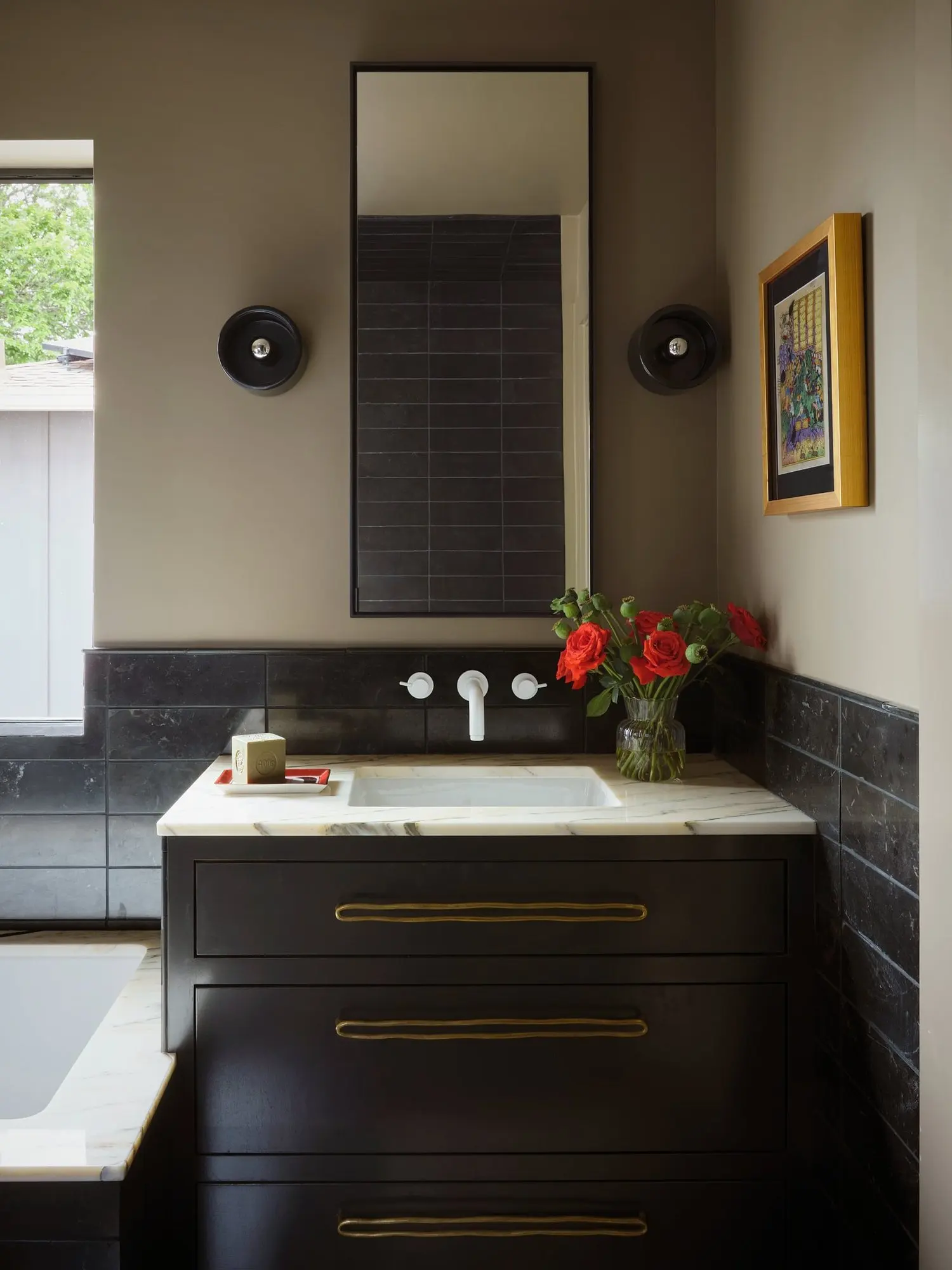 East 10th — gallery image 3